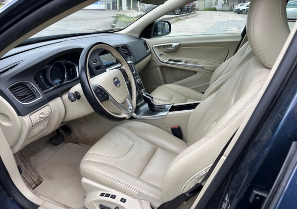 Volvo S60 cena 38900 przebieg: 55612, rok produkcji 2015 z Legnica małe 46